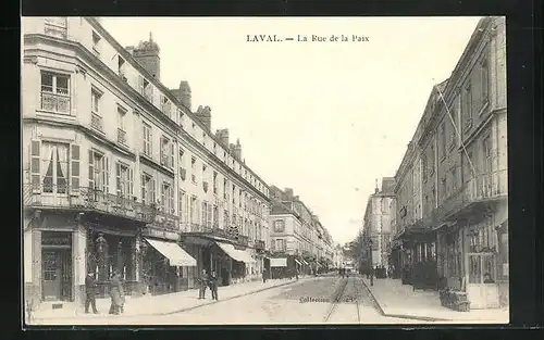 AK Laval, La Rue de la Paix, Strassenpartie