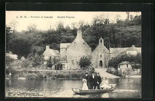 AK Saint-Pierre-Laval, Ortsansicht mit Ruderpartie