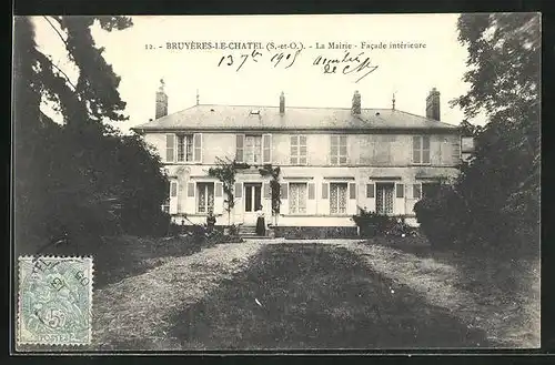 AK Bruyéres-le-Chatel, la Mairie, Facade intérieure