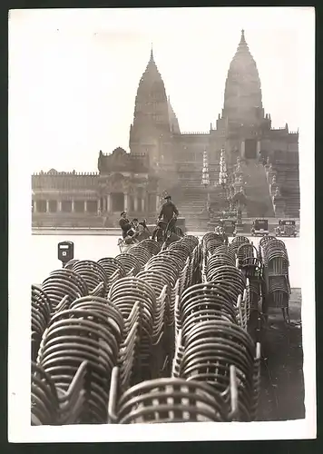 Fotografie Kolonialausstellung Paris, Tempel von Angkor während des Abbaus der Ausstellung