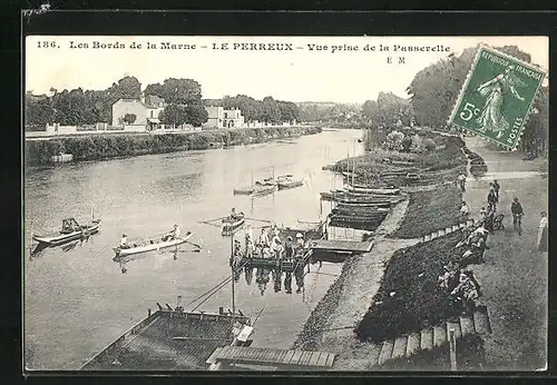 AK Le Perreux, Les Bords de la Marne, Vue prise de la Passerelle