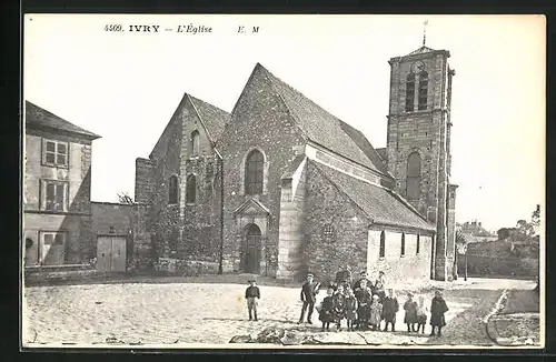 AK Ivry, L'Eglise