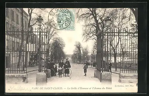 AK Saint-Cloud, La Grille d`Honneur et l`Avenue du Palais