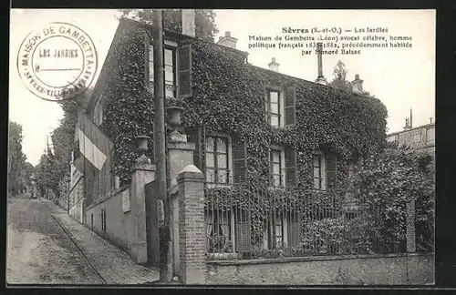 AK Sévres, Les Jardles Maison de Gambette avocat c'lèbre