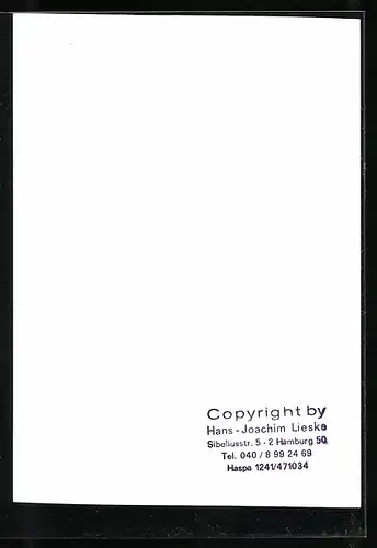 AK Hamburg, Staatsoper, Opernsänger Theo Adam im altertürmlichen Kostüm, Autograph