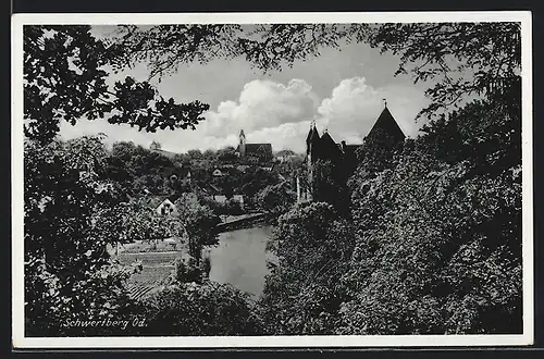 AK Schwertberg /Od., Uferpartie mit Kirche