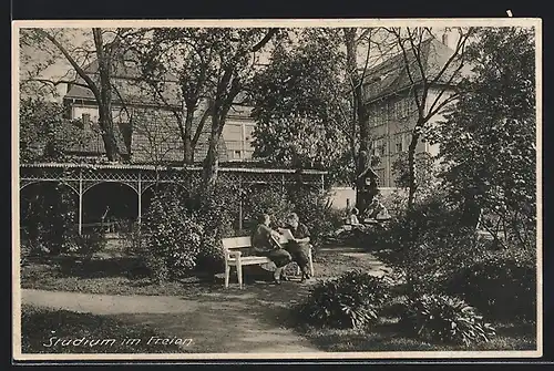AK Erfurt, Ursulinenkloster, Lyzeum und Oberlyzeum, Frauen- u. Haushaltungsschule, Schülerinnen beim Studium im Freien