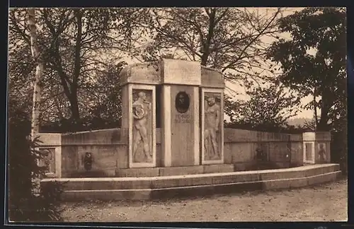 AK Erfurt, Richard Breslau-Denkmal in den Anlagen an der Bismarck-Strasse