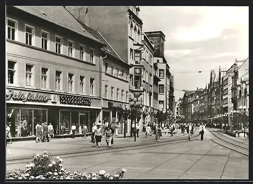 AK Erfurt, Pelzsalon in der Strasse am Anger