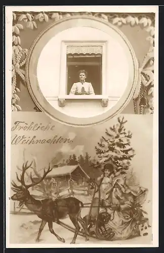 Foto-AK Dame schaut aus dem Fenster, Rahmen mit weihnachtlichem Motiv