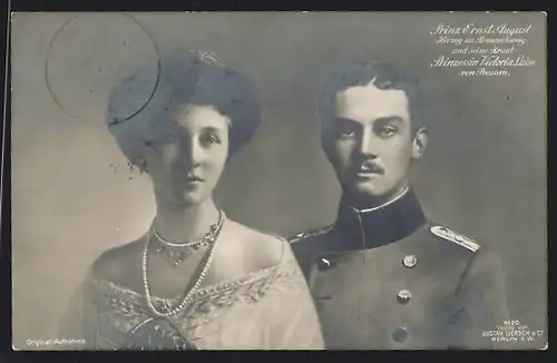 AK Prinzessin Victoria Luise und Ernst August Herzog von Braunschweig im Anzug portraitiert