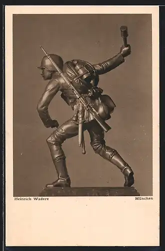 AK Statuette Handgranatenwerfer von Heinrich Wadere, im Besitz des Königs von Bayern