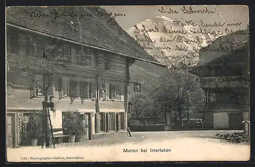 AK Matten b. Interlaken, Ortspartie mit Wohnhäusern