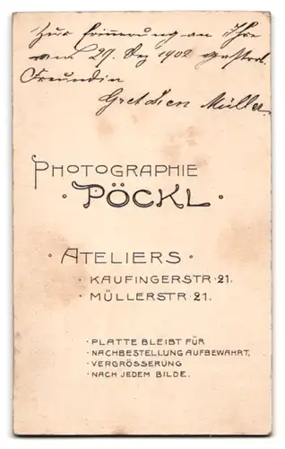 Fotografie Atelir Pöckl, München, Kaufingerstr. 21 u. Müllerstr. 21, Gretchen Müller mit einem Hut