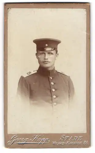 Fotografie Georg Kopp, Stade, junger Soldat in Uniform Rgt. 75