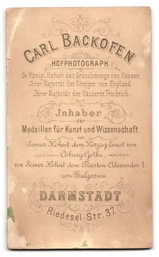 Fotografie Carö Backofen, Darmstadt, Einjährig-Freiwilliger in Gardeuniform mit Zwickerbrille