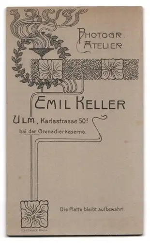 Fotografie Emil Keller, Ulm, Uffz. in Gardeuniform mit Mustasch