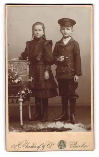 Fotografie A. Jandorf & Co., Berlin, zwei Kinder Willi Richter und seine Schwester
