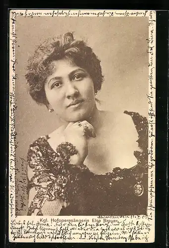 AK Opernsängerin Else Breuer mit aufgestütztem Kopf