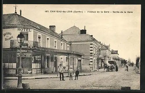 AK Chateau-du-Loir, Avenue de la Gare, Sortie de la Gare, Hotel