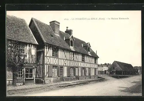 AK La Ferrière-sur-Risle, La Maison Normande