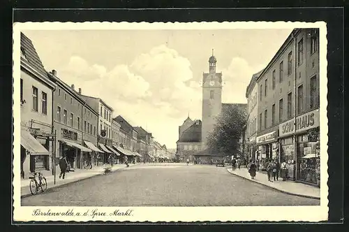 AK Fürstenwalde a. d. Spree, Markt mit Geschäften