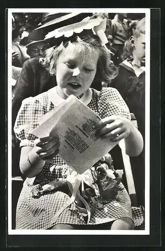 AK Baarn, H.K.H. Prinses Beatrix am Anjerdag 1946