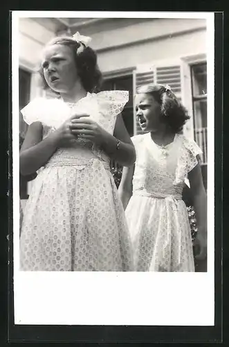 AK Opname tijdens defilé op Soestdijk ter gelegenheid van de verjaardag va Prinses Irene 1948