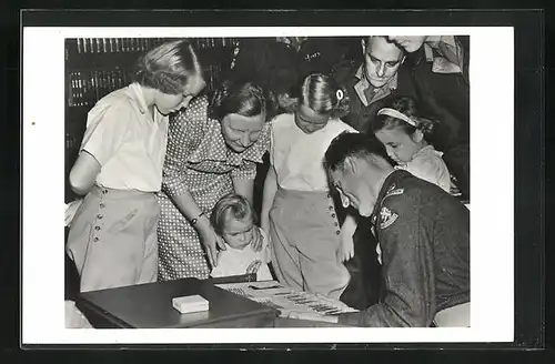 AK Soestdijk, Aanbieding cadeaux voor Prinses Irene 1949