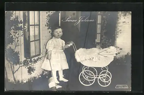 AK Prinses Juliana von den Niederlanden mit einem Puppenwagen