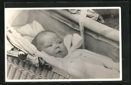 AK Prinzessin Beatrix von den Niederlanden als Kleinkind