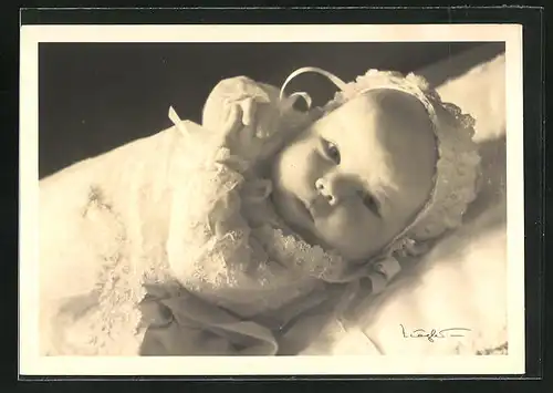 AK Prinzessin Beatrix als Neugeborenes