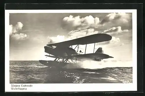 AK Wasserflugzeug bei der Landung