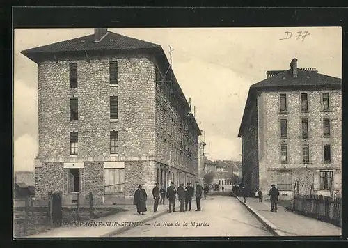 AK Champagne-sur-Seine, La Rue de la Mairie