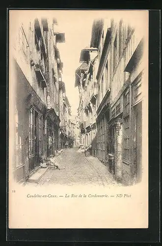 AK Caudebec-en-Caux, La Rue de la Cordonnerie
