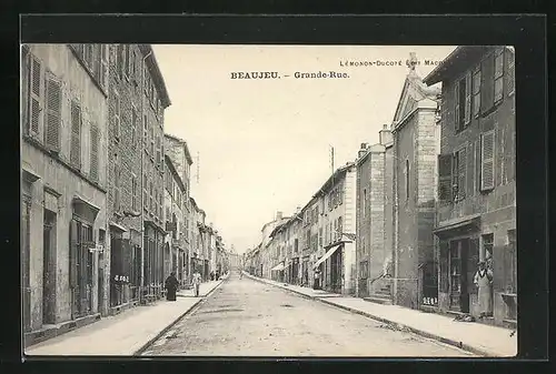 AK Beaujeu, Grande-Rue, Strassenpartie