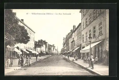 AK Villefranche, La Rue Nationale