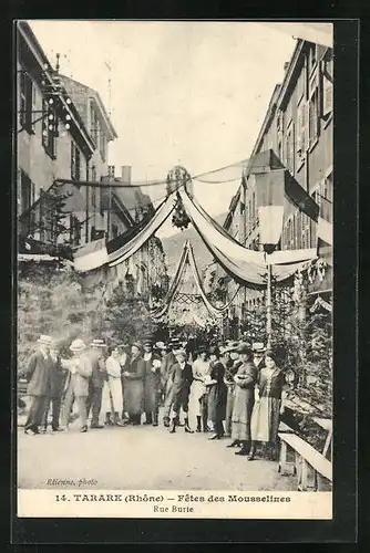 AK Tarare, Fêtes des Mousselines, Rue Burie