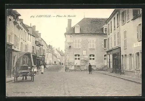 AK Janville, Place du Marché