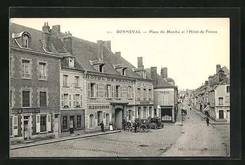 AK Bonneval, Place du Marché et l`Hôtel-de-France