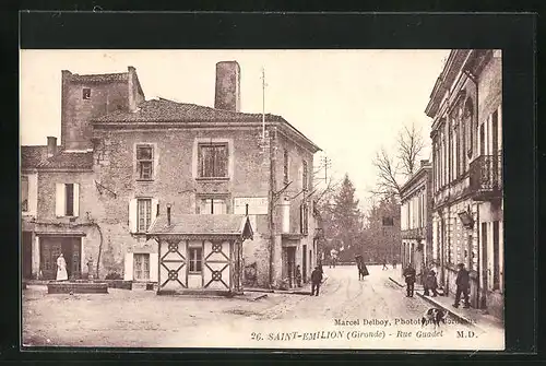 AK Saint-Emilion, Rue Guadet, Strassenpartie