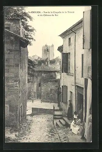 AK St-Emilion, Vue de la Chapelle de la Trinité et du Château du Roi