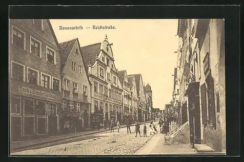 AK Donauwörth, Reichstrasse mit Geschäften