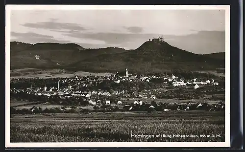 AK Hechingen, Gesamtansicht mit Burg Hohenzollern