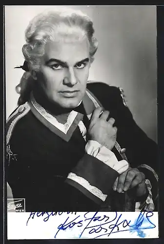 AK Opernsänger Kostas Paskalis im Kostüm, Autograph