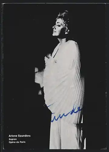 AK Opernsängerin Ariene Saunders, Sopran, mit original Autograph
