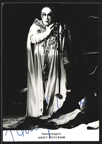 AK Opernsängerin Anny Schlemm in Elektra, mit original Autograph