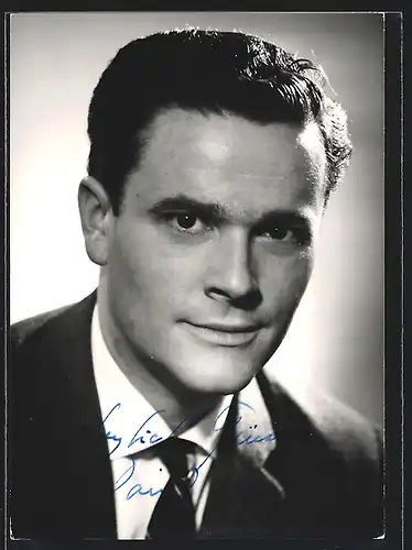 AK Opernsänger David Thaw im Anzug, mit original Autograph