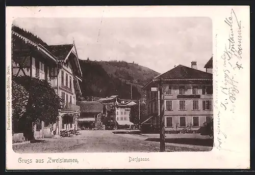 AK Zweisimmen, Strasse Dorfgasse mit Hotel