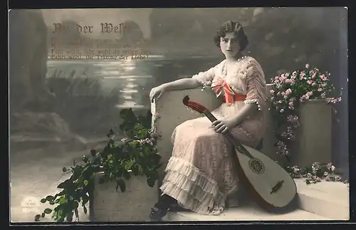 AK Frau sitzt mit Gitarre an der Weser